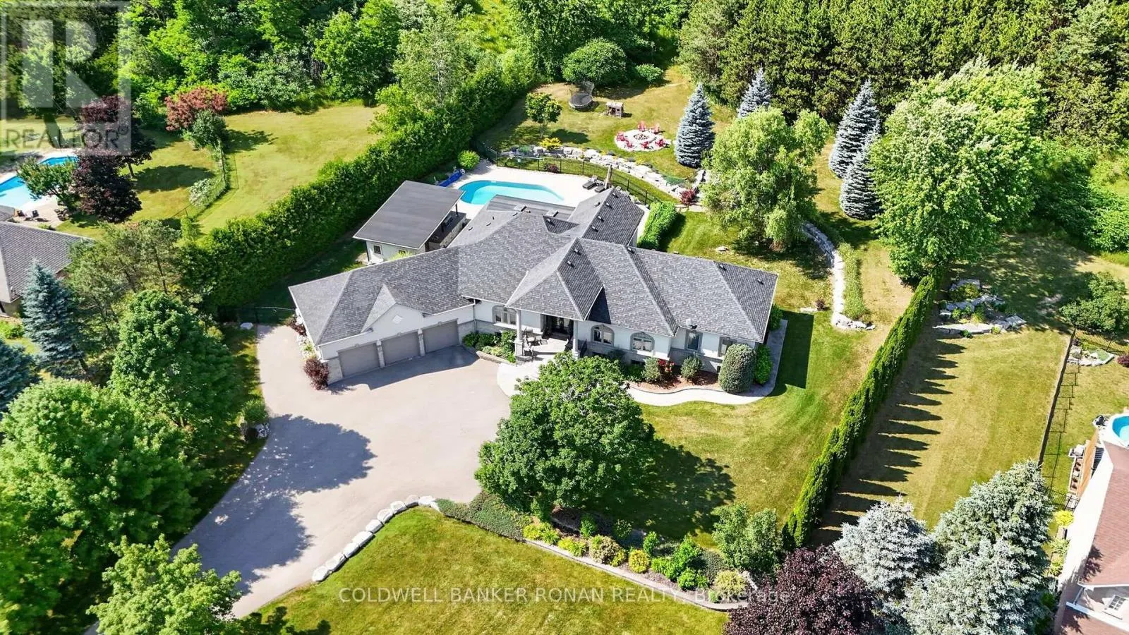 9 MORAINE PLACE