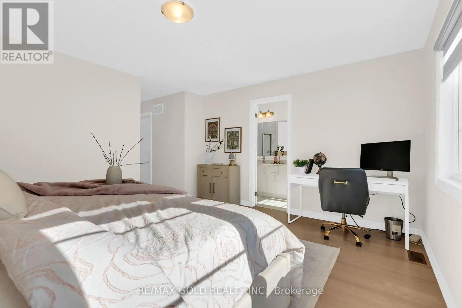 472 CELANDINE TERRACE