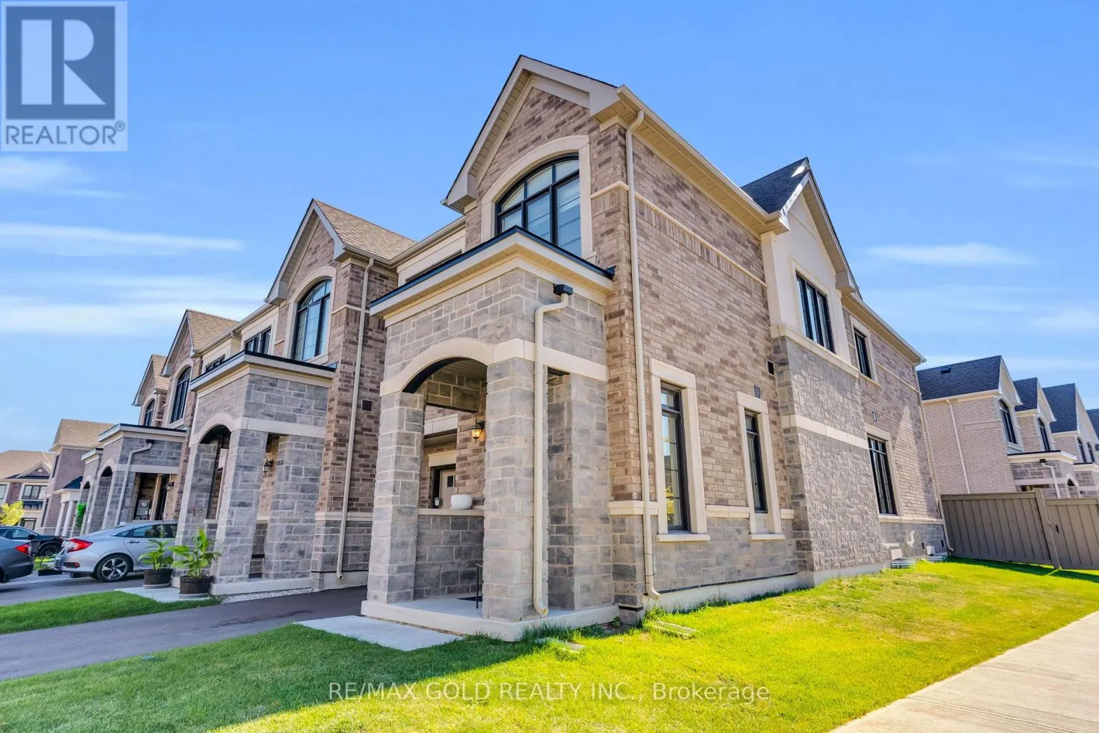 472 CELANDINE TERRACE