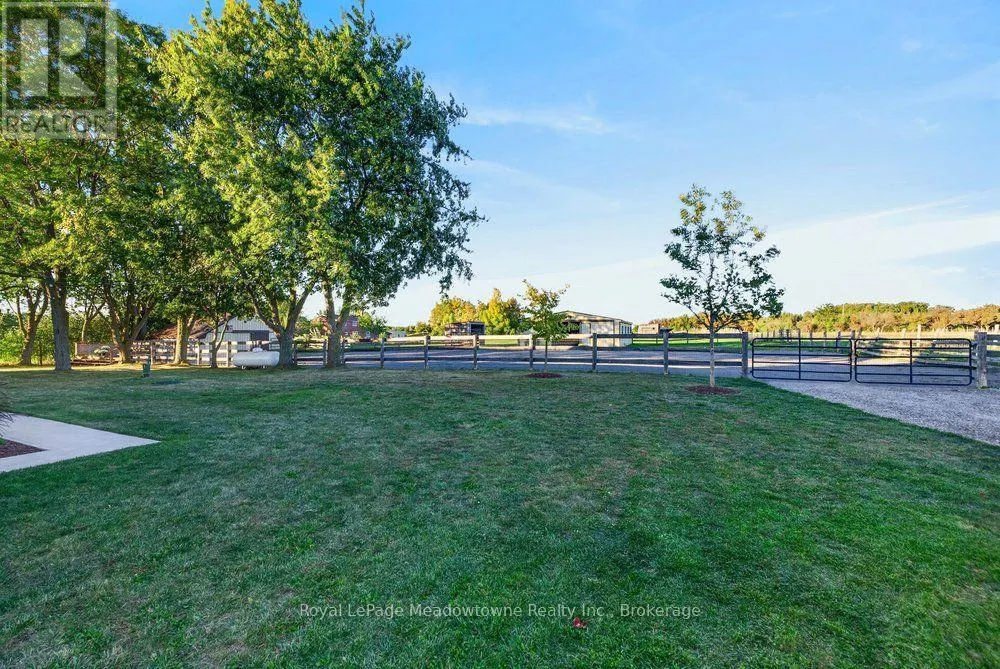 4379 HENDERSON ROAD