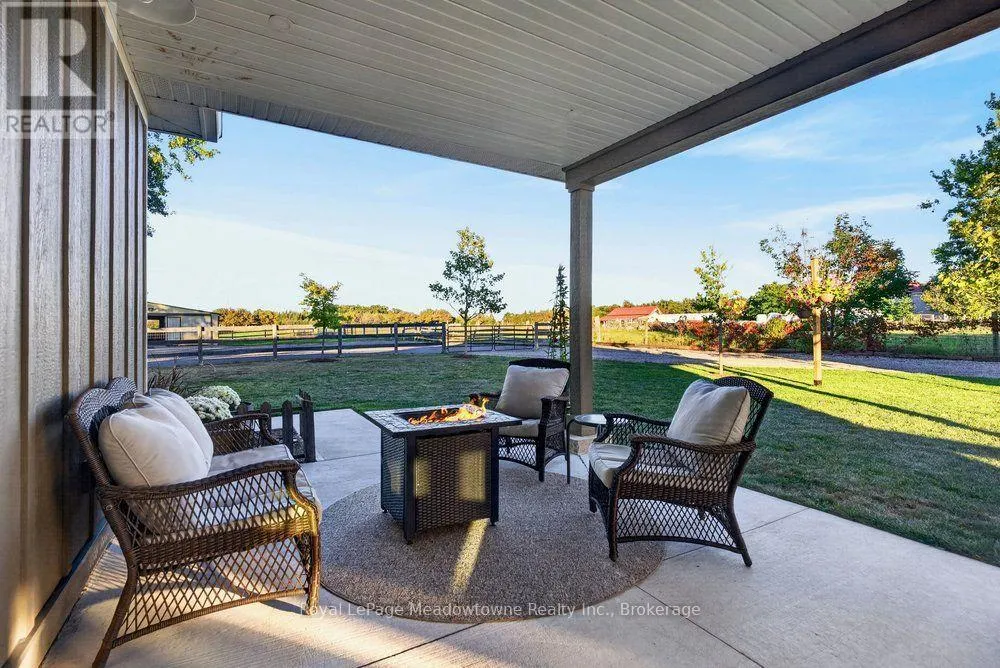 4379 HENDERSON ROAD
