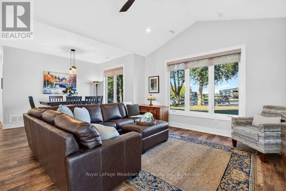 4379 HENDERSON ROAD