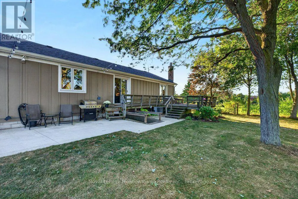 4379 HENDERSON ROAD