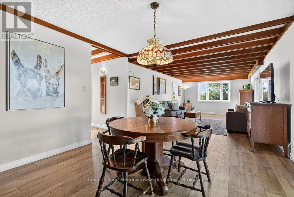 4379 HENDERSON ROAD