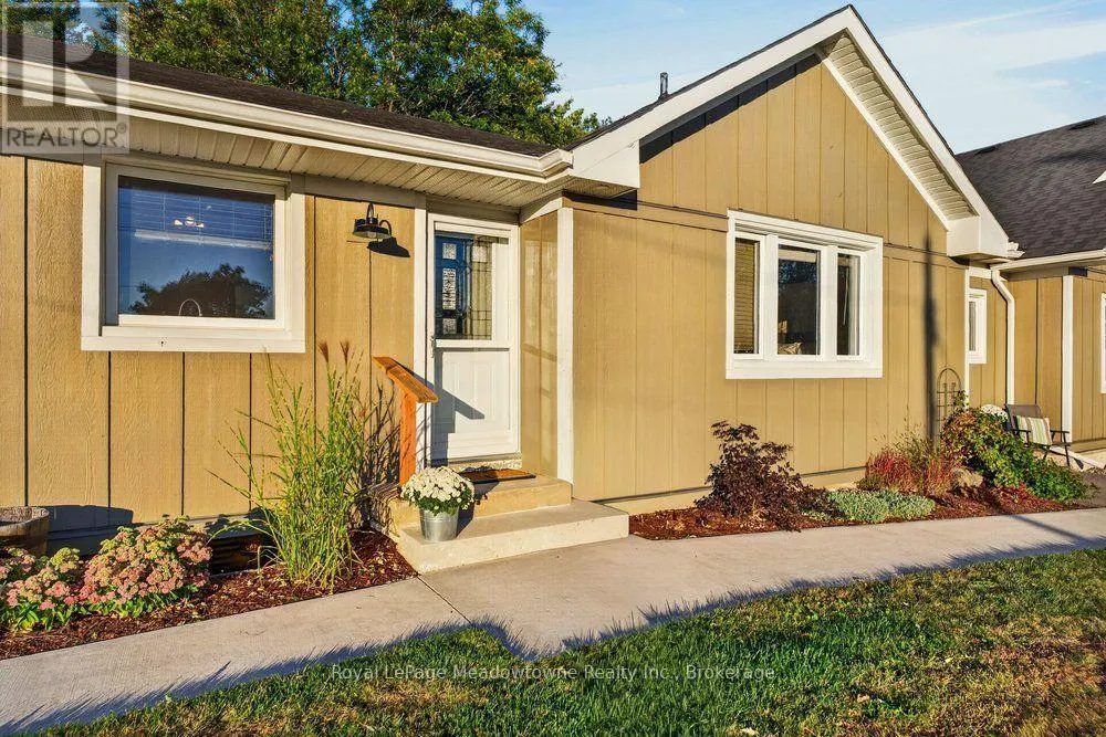4379 HENDERSON ROAD