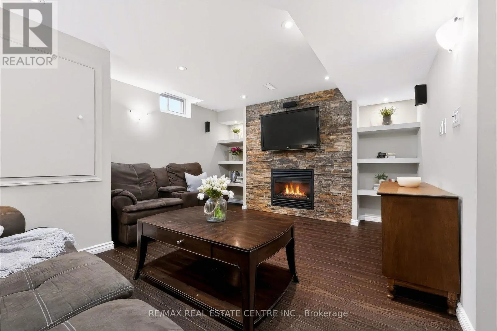 118 LAVERY HEIGHTS