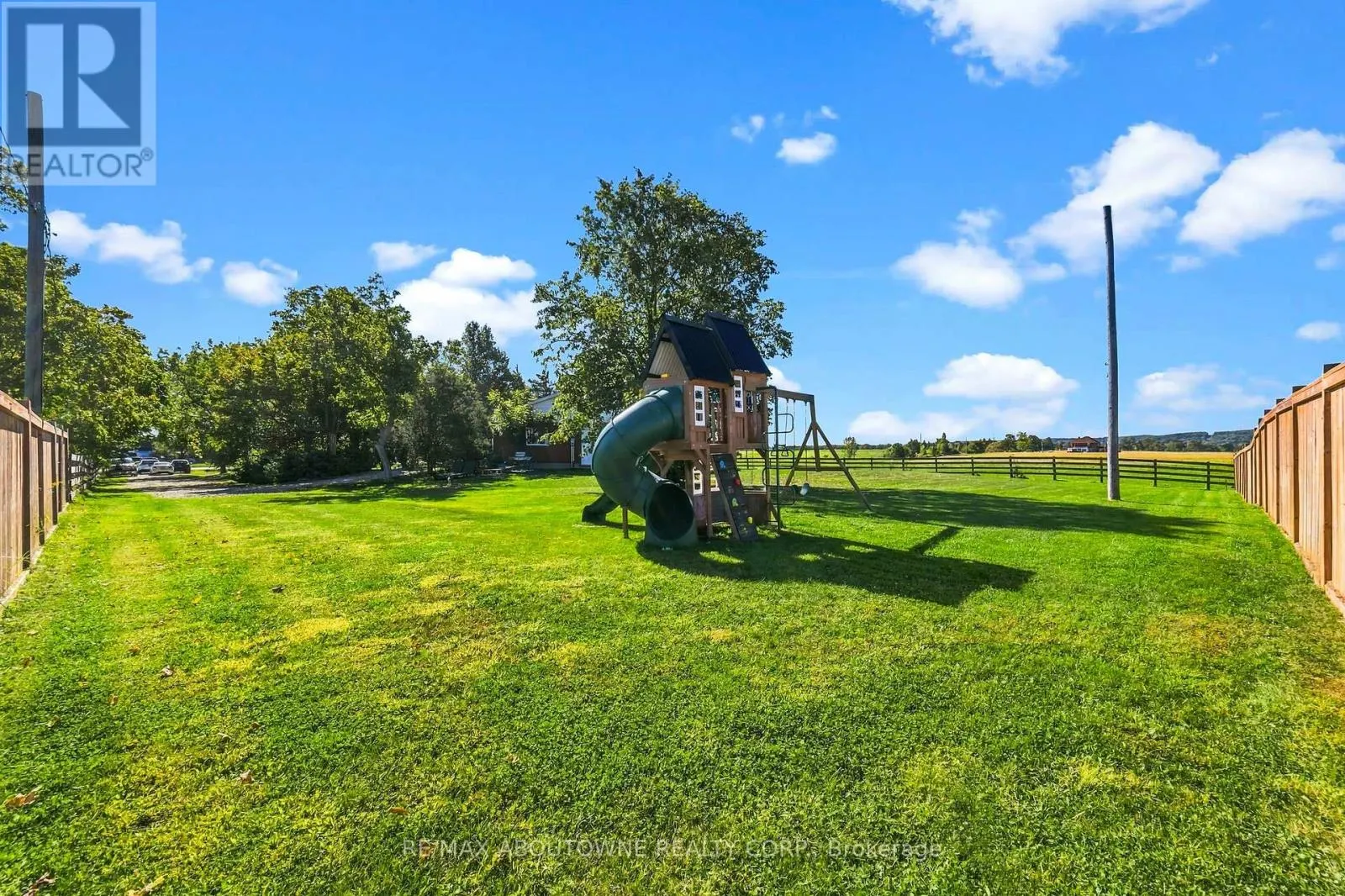 5367 2 SIDE ROAD