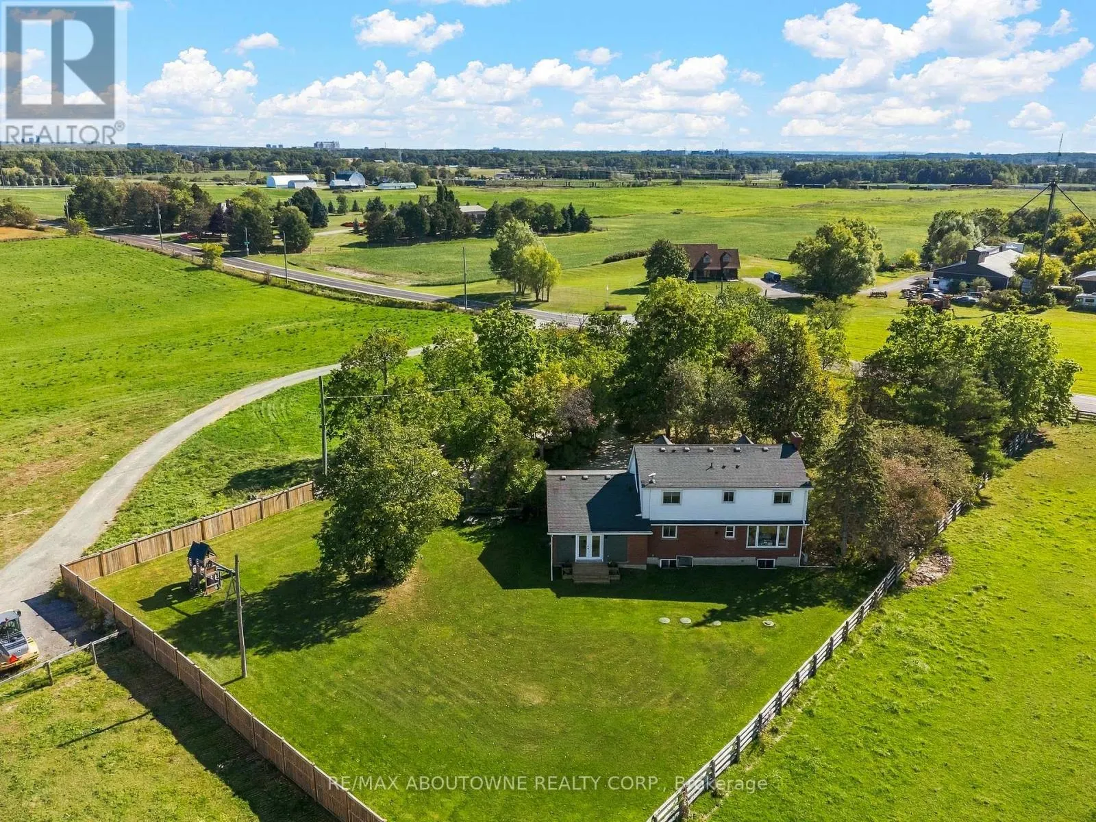 5367 2 SIDE ROAD