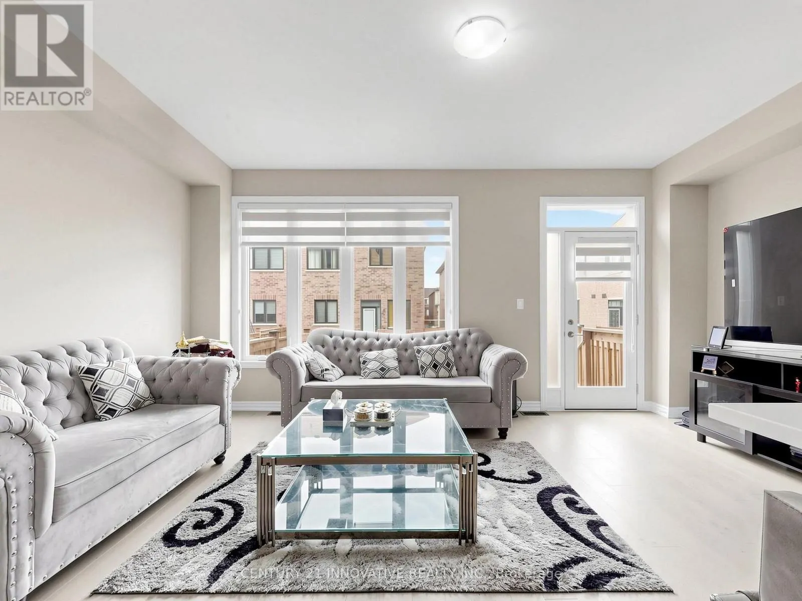 575 BOYD LANE