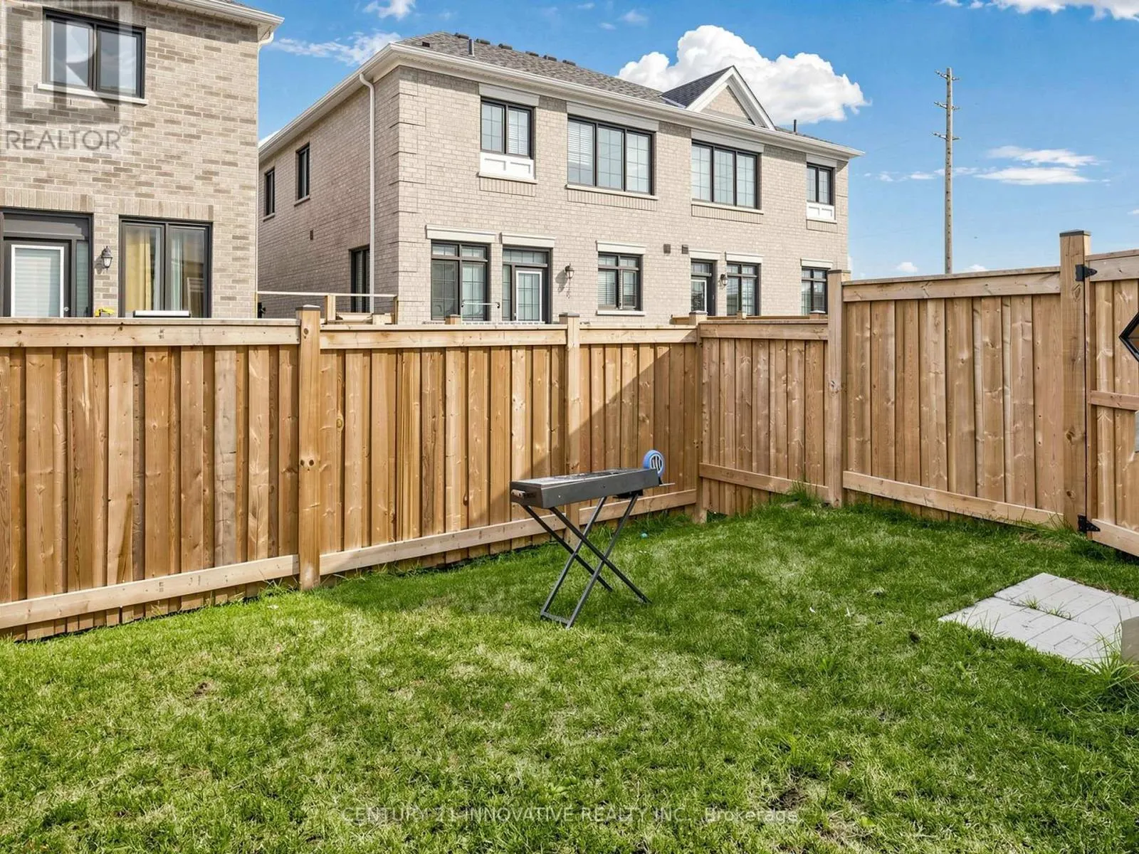 575 BOYD LANE