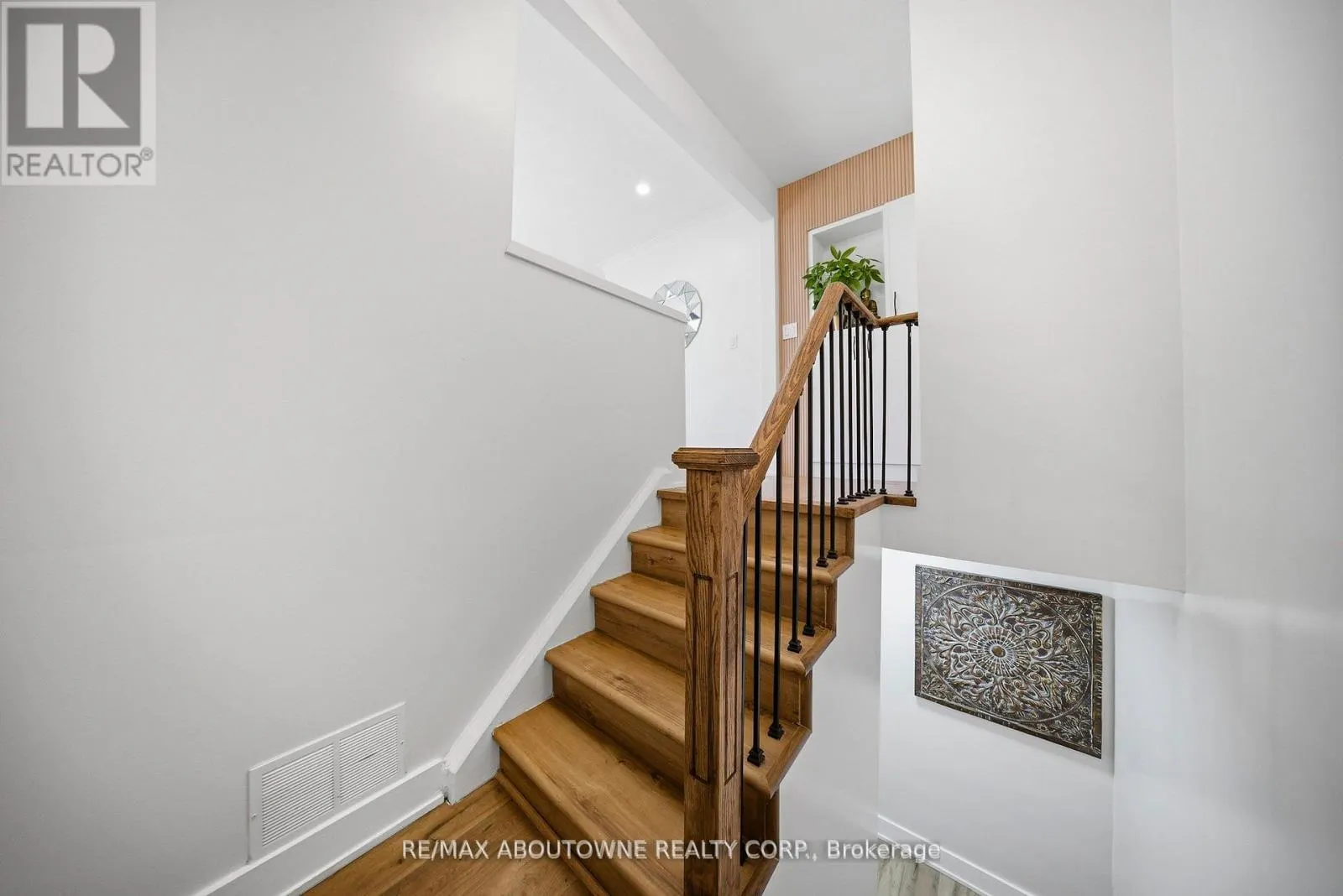 2066 REBECCA STREET