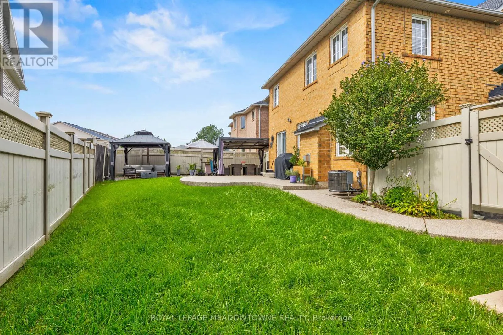 116 DIXON DRIVE