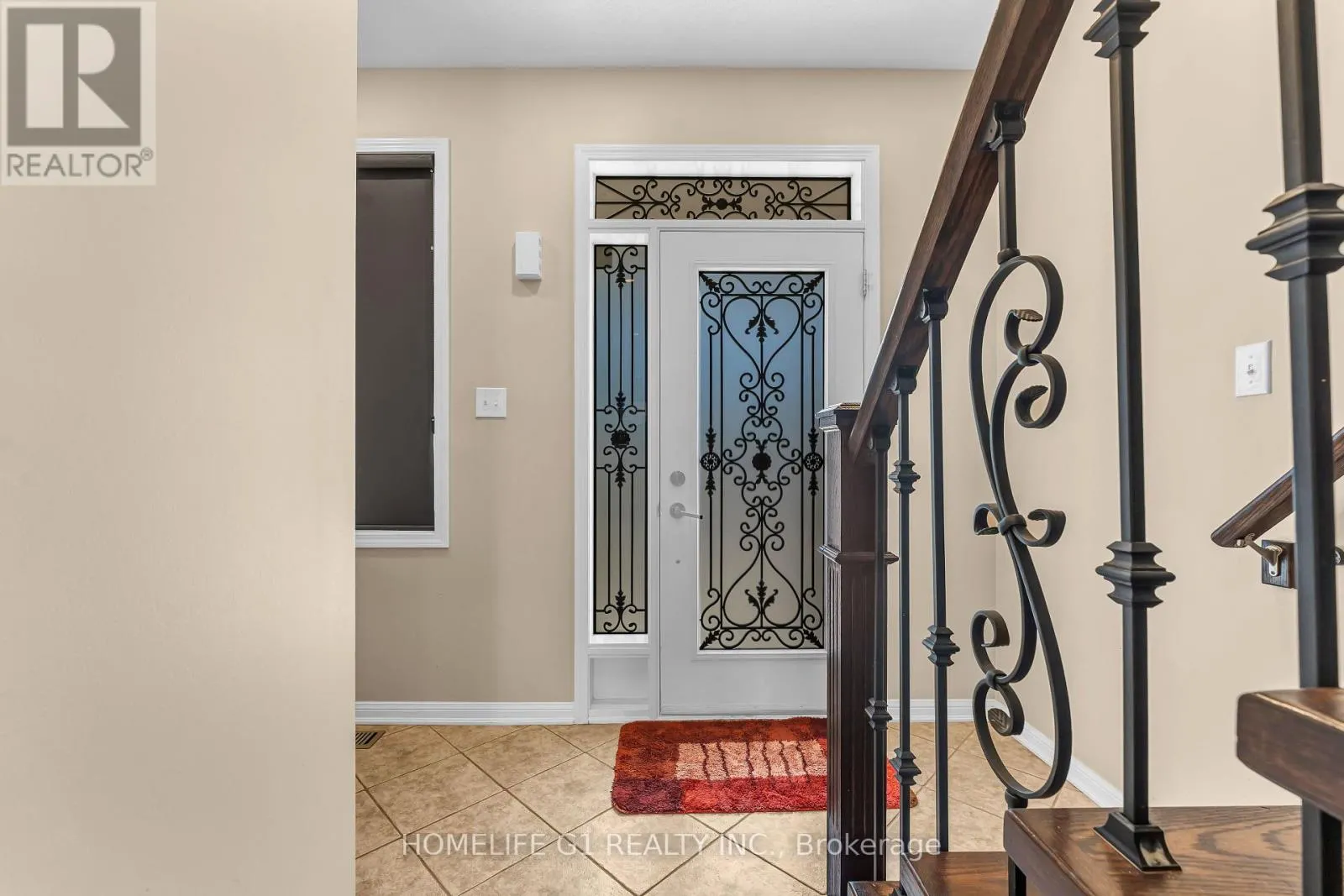 889 CHALLINOR TERRACE