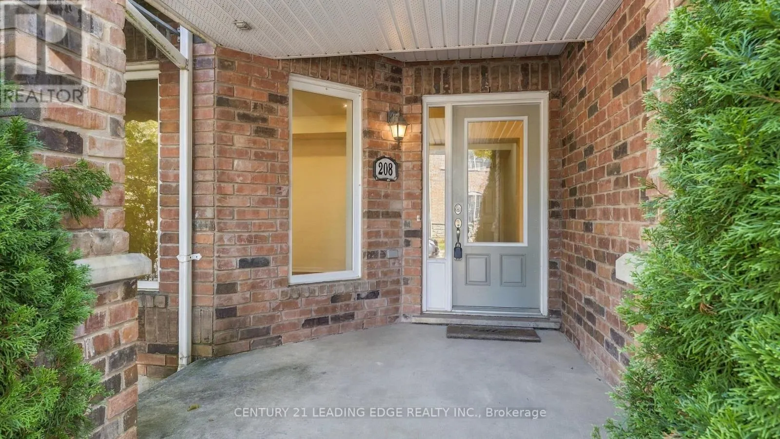 208 MAGURN GATE