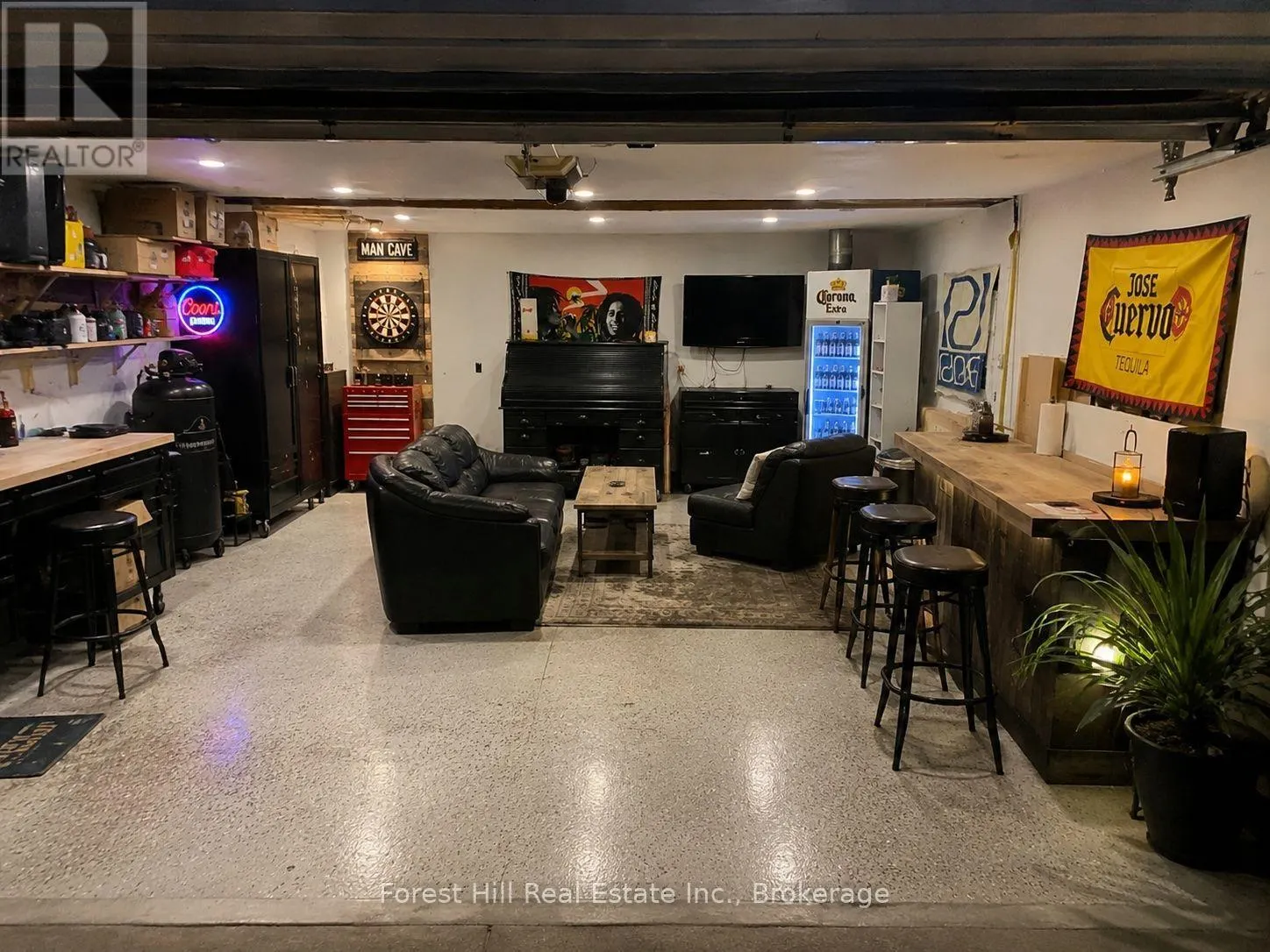 39 BROADVIEW AVENUE