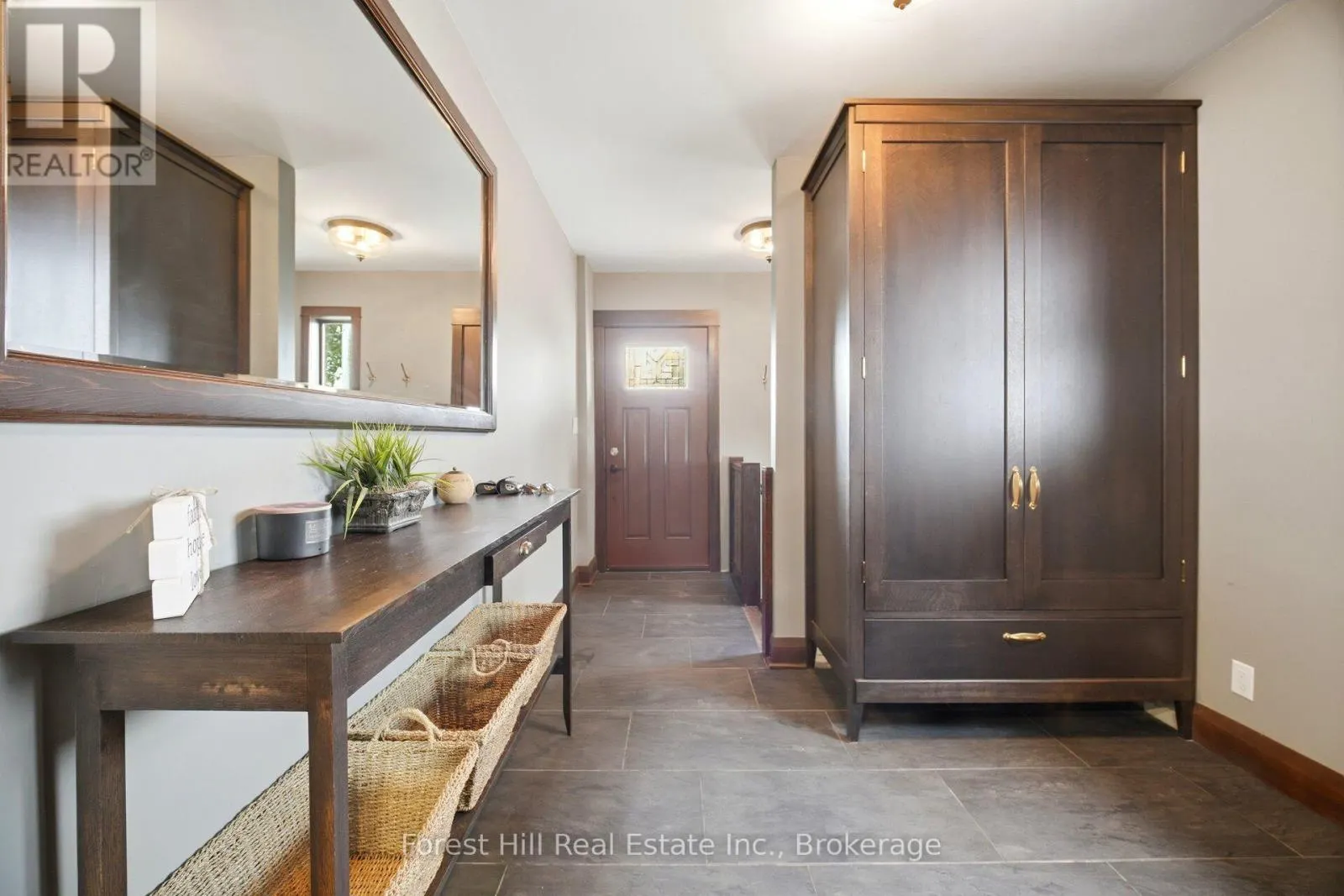 39 BROADVIEW AVENUE