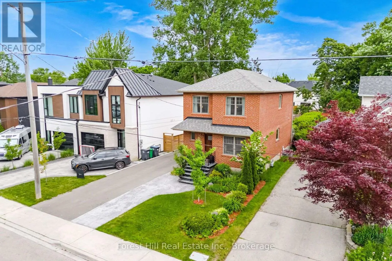 39 BROADVIEW AVENUE
