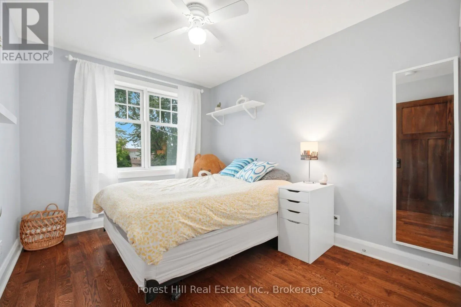 39 BROADVIEW AVENUE