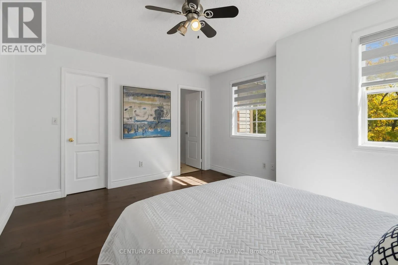 1580 EARL CRESCENT