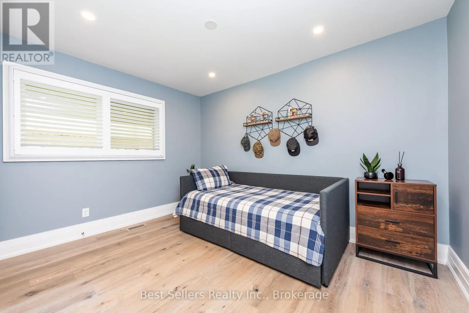 7407 MILBUROUGH LINE E