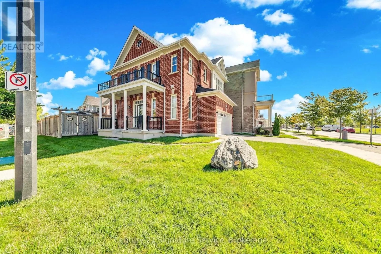 1369 LEGER WAY