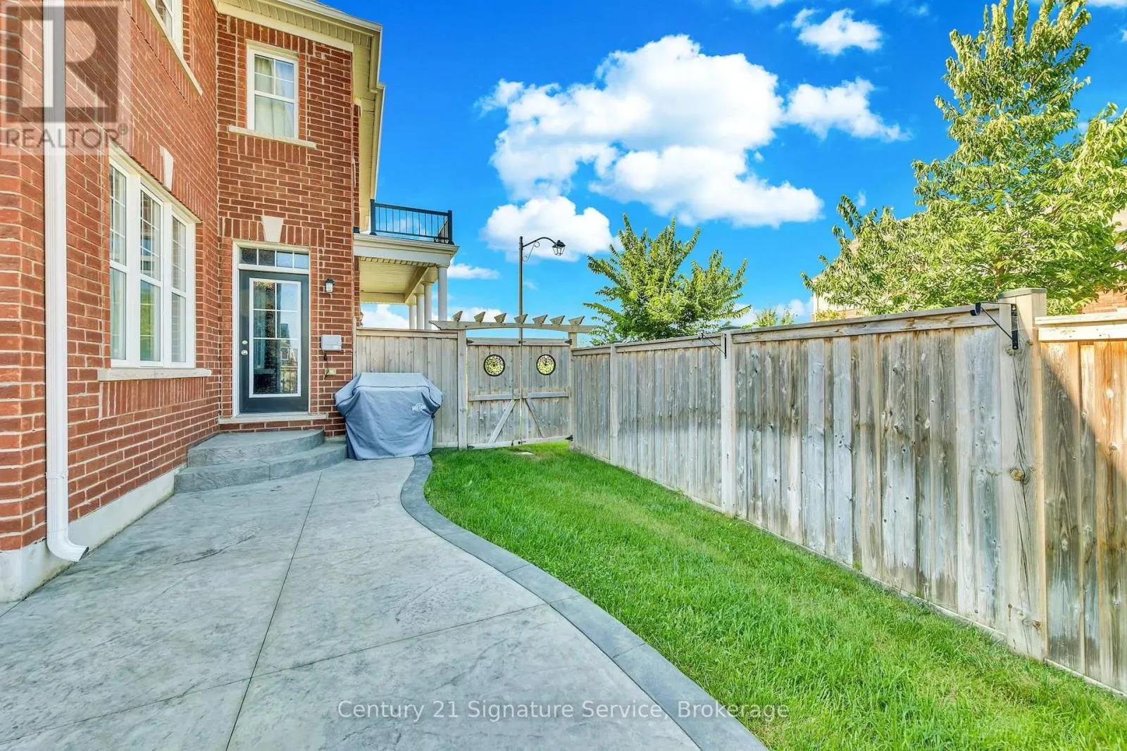 1369 LEGER WAY