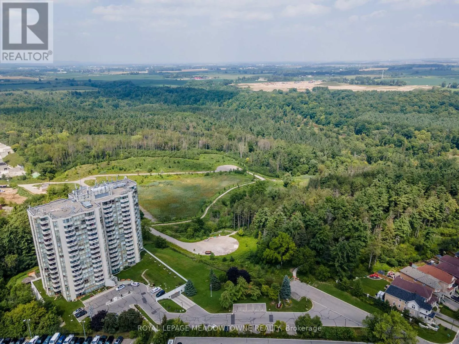 702 - 20 MCFARLANE DRIVE