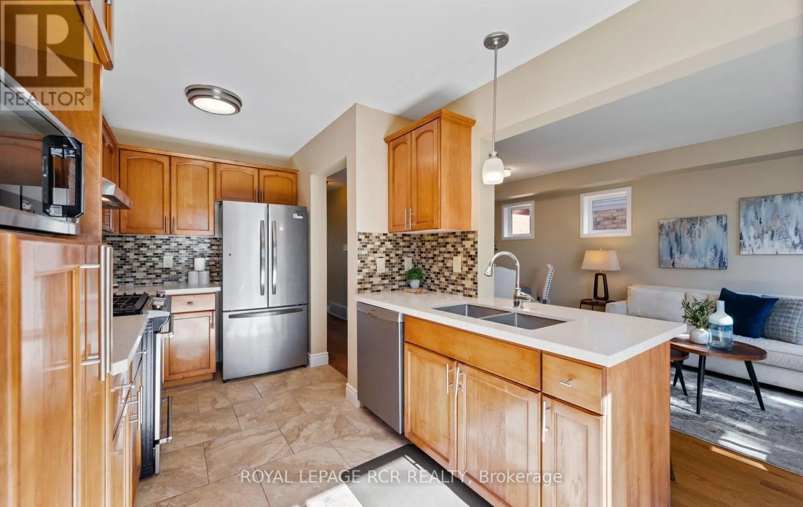 108 GLENGARRY ROAD