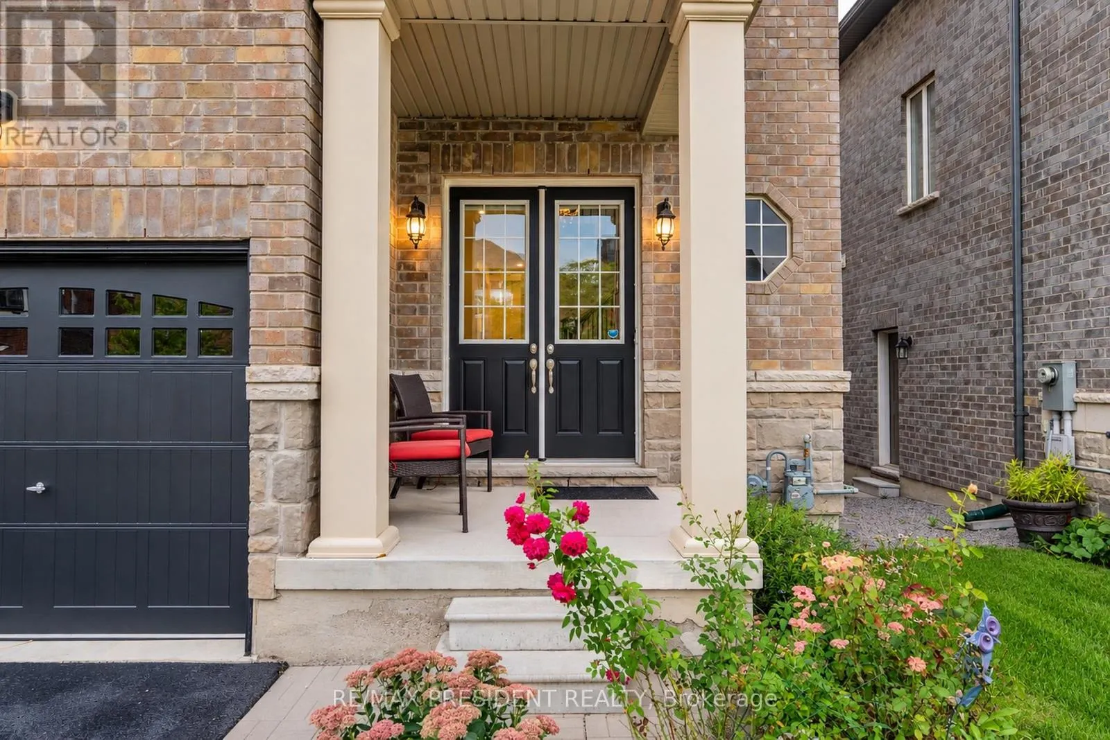 31 MONARCH DRIVE