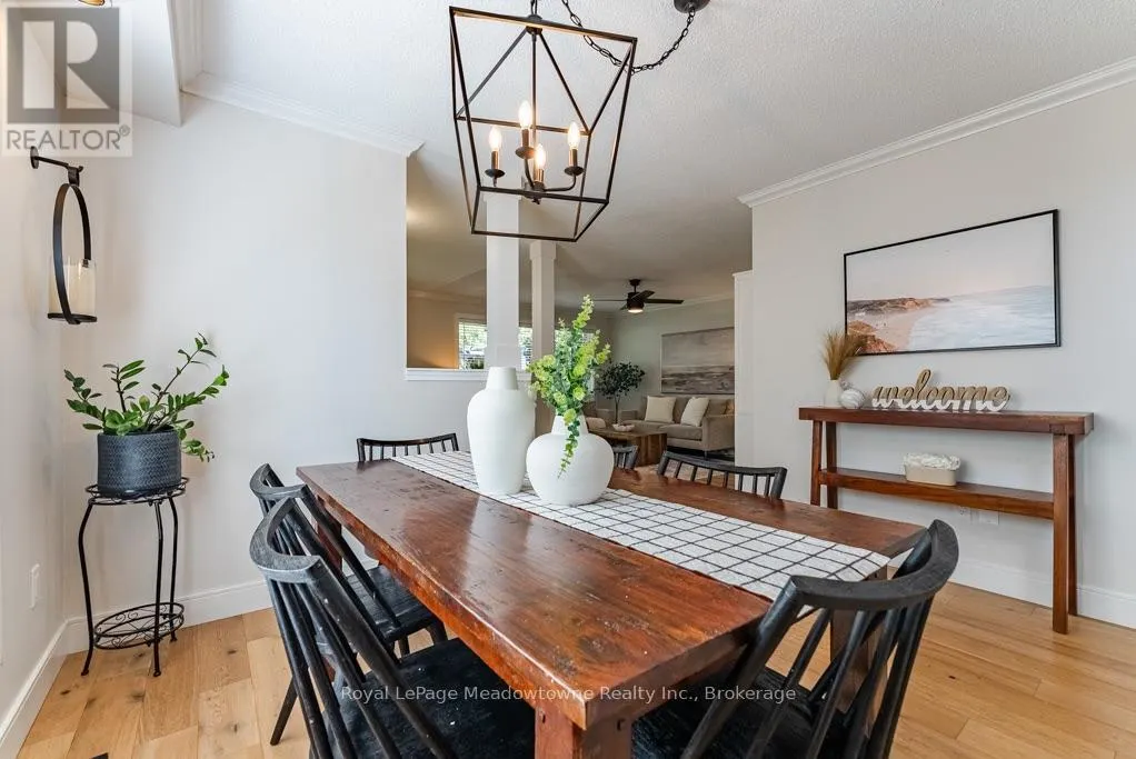 407 BAVERSTOCK CRESCENT
