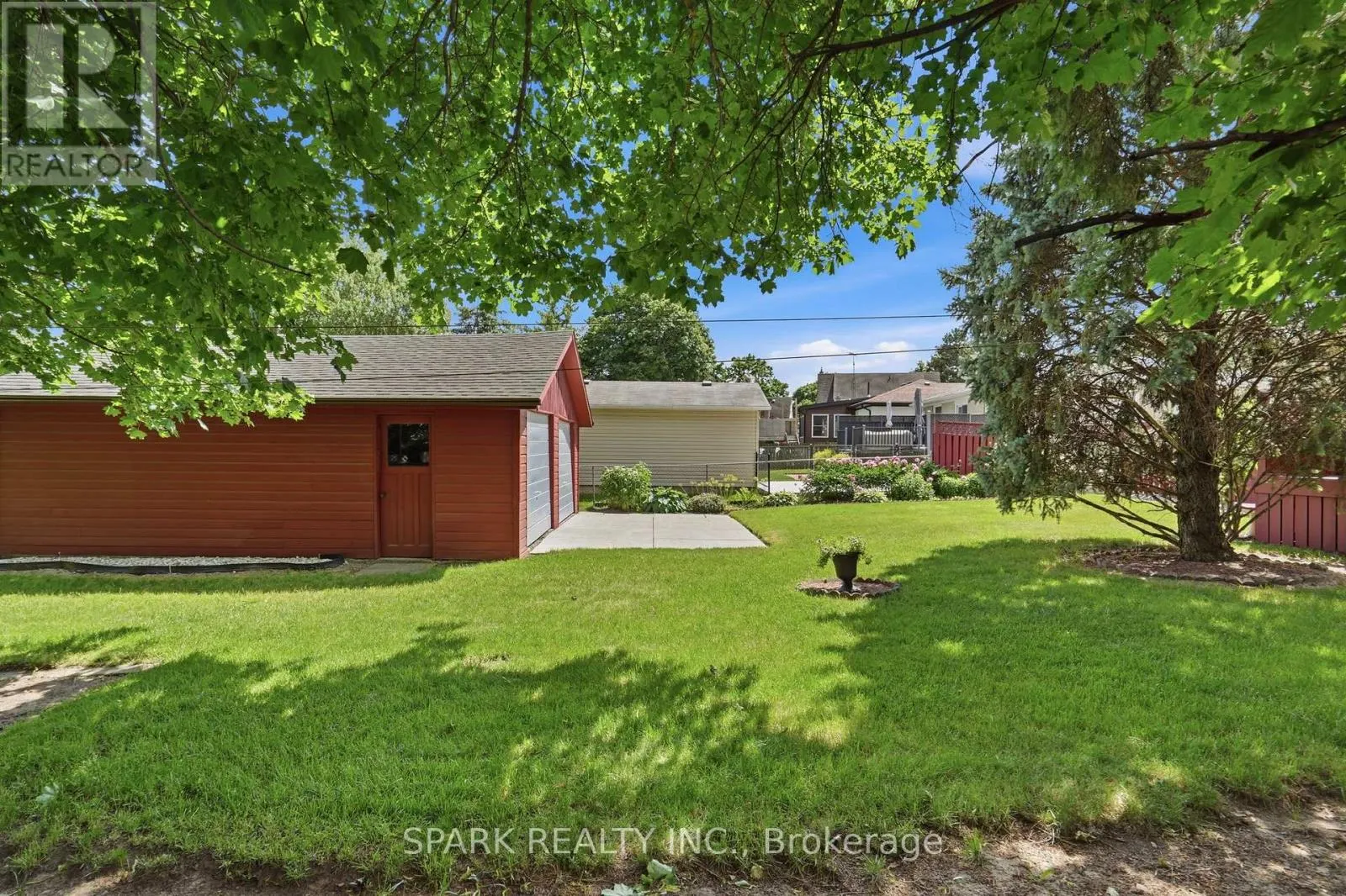 416 DELREX BOULEVARD