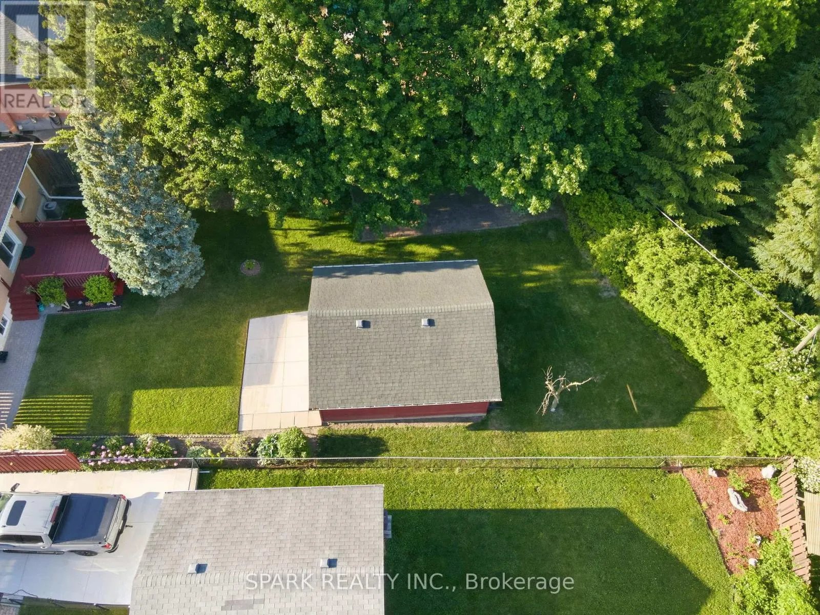 416 DELREX BOULEVARD
