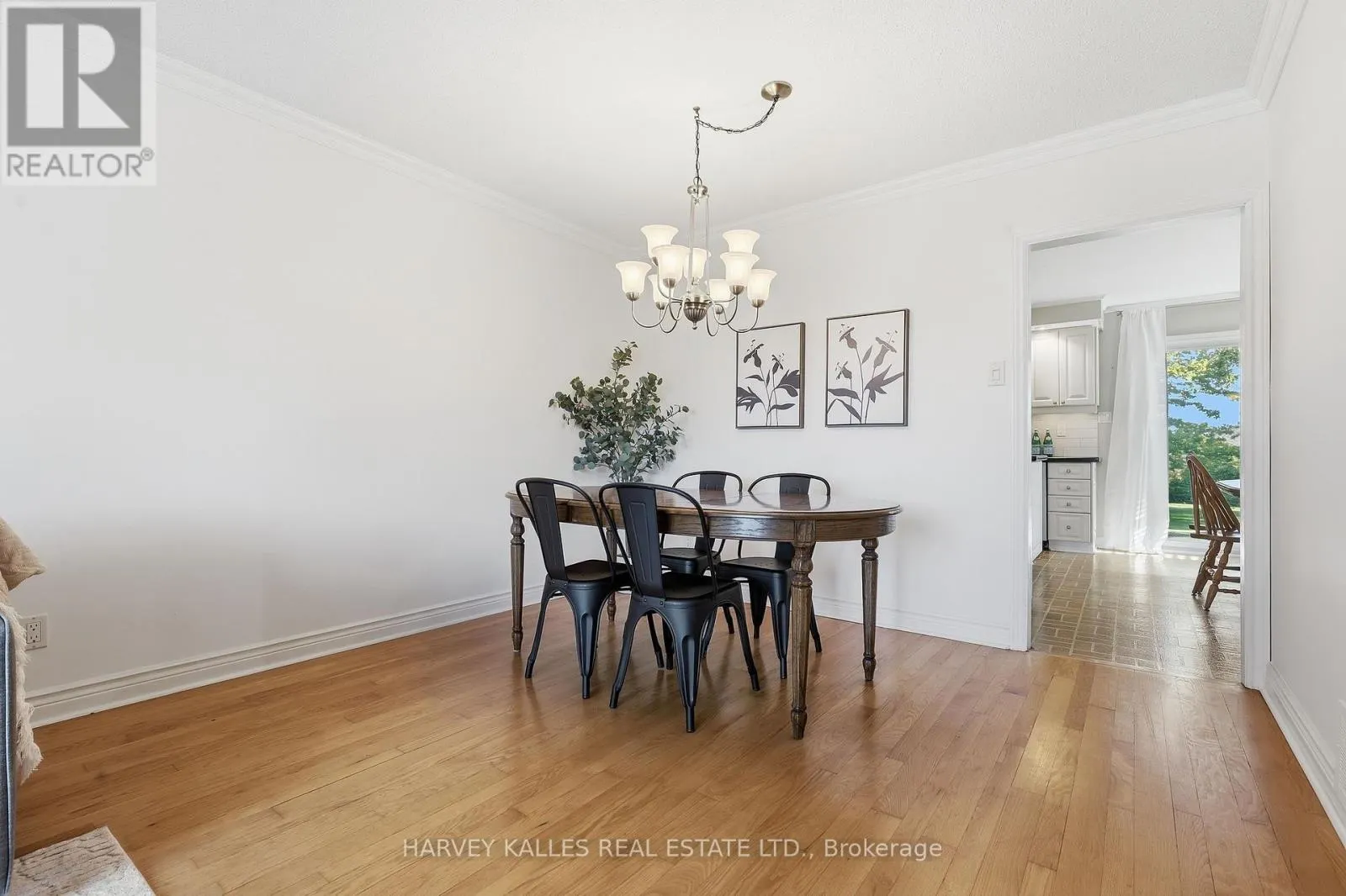 310 NEWLOVE DRIVE