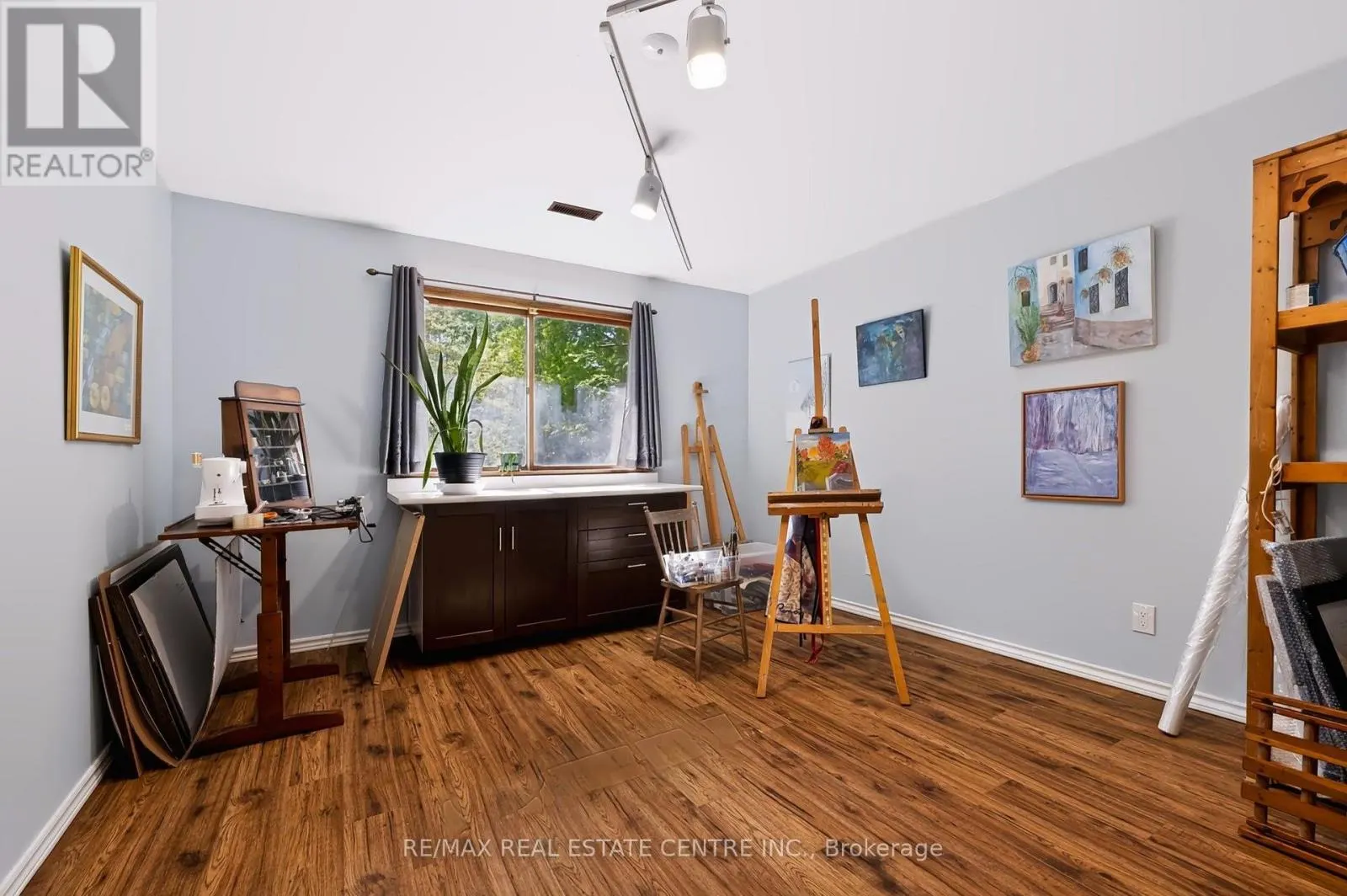 80 GLENDA JANE DRIVE