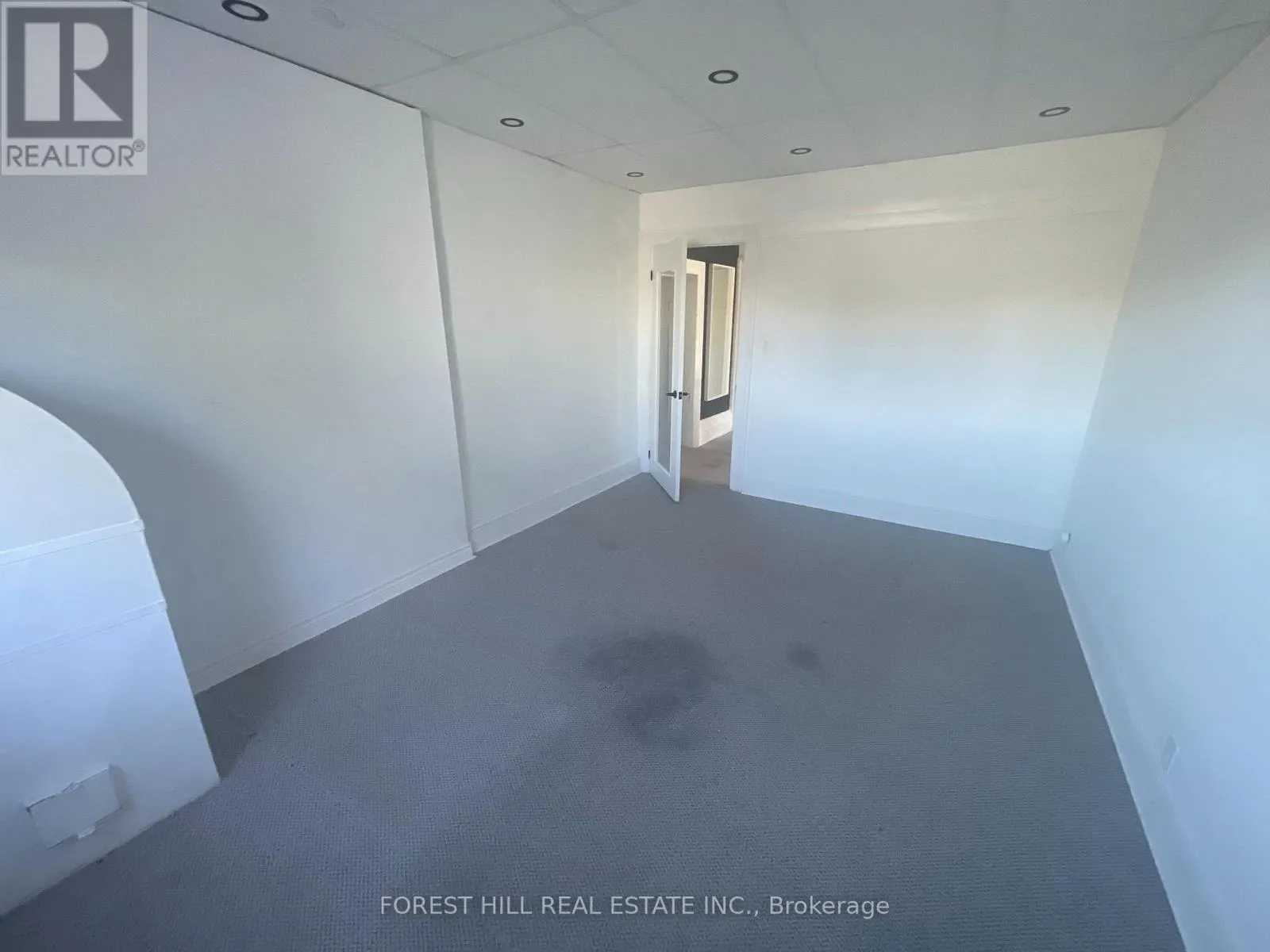 6 [2ND FLOOR] - 18371 HURONTARIO STREET