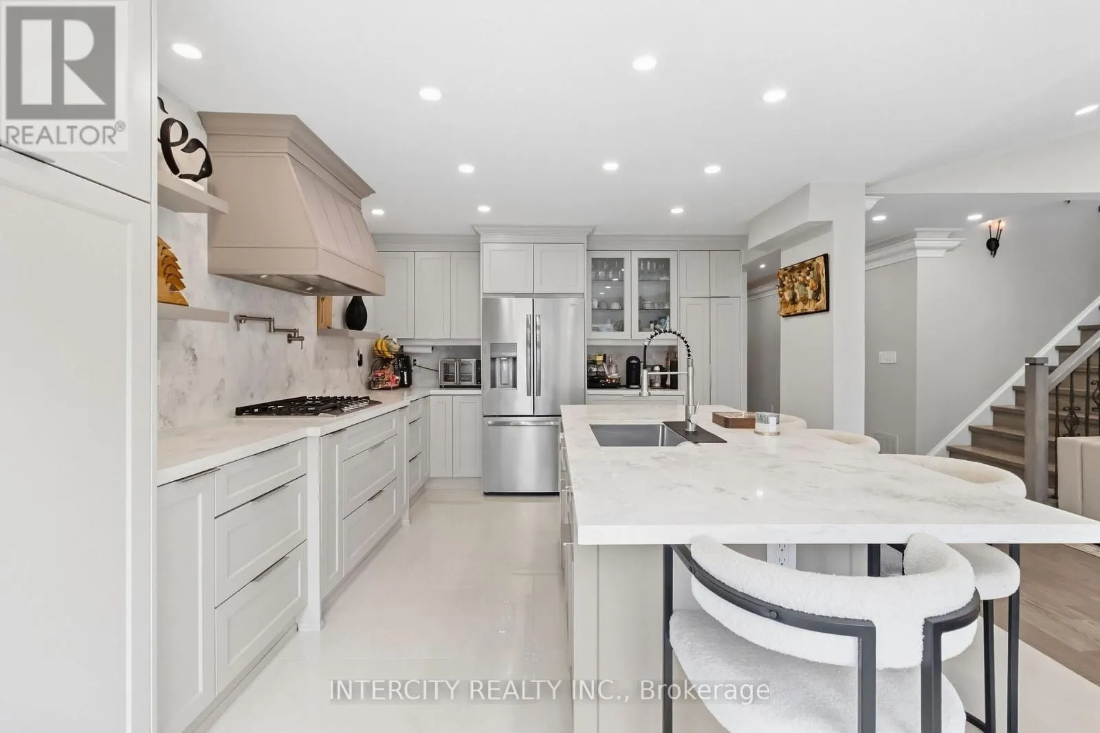 700 TRUDEAU DRIVE