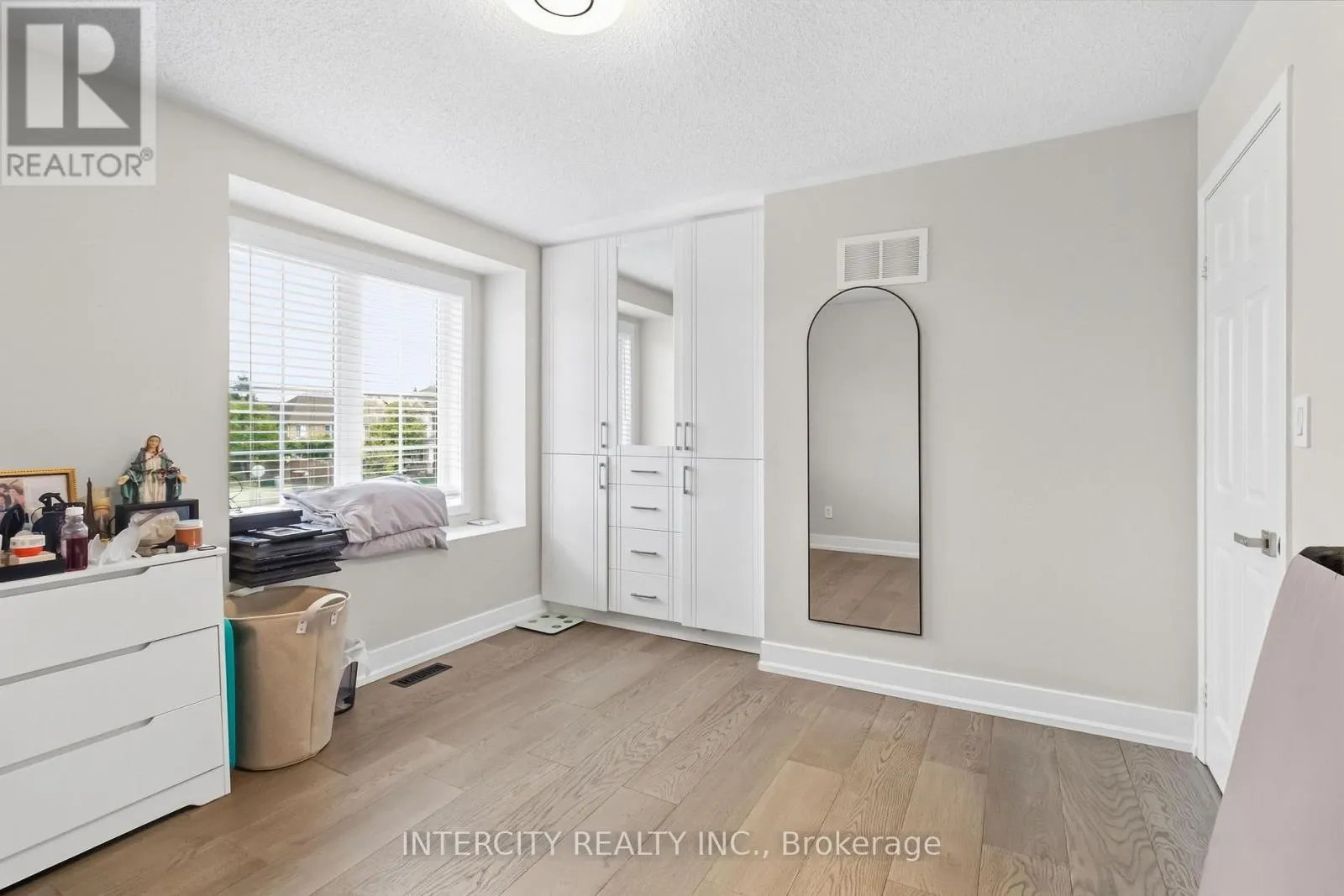 700 TRUDEAU DRIVE