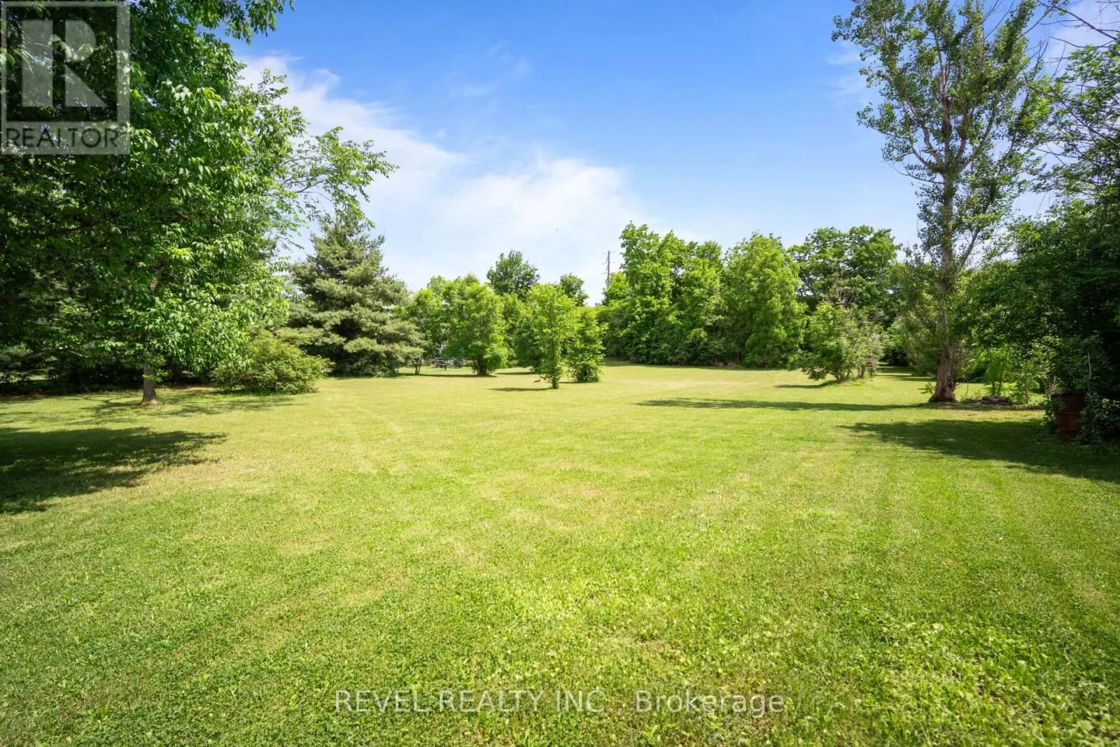 2255 MOHAWK TRAIL