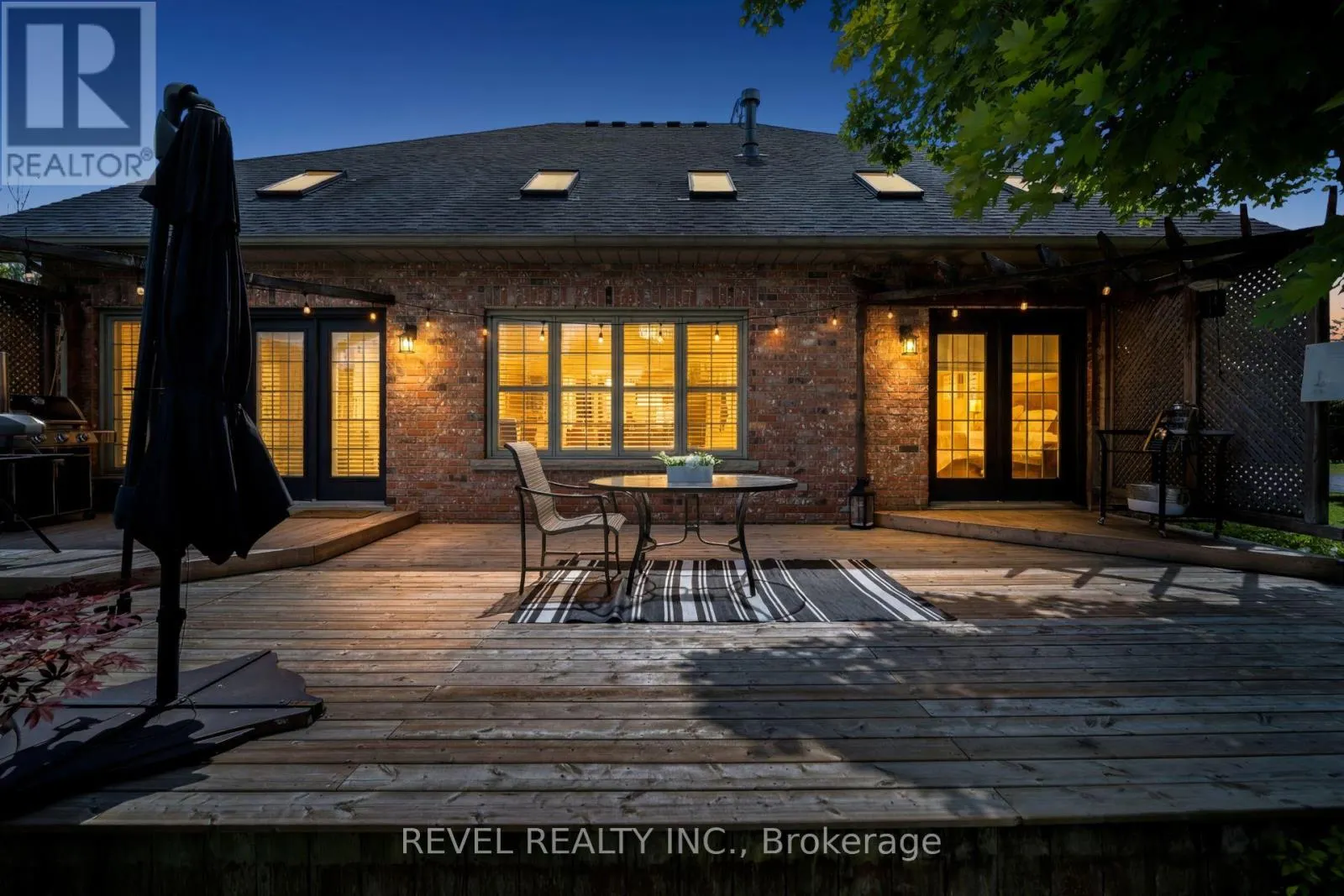 2255 MOHAWK TRAIL