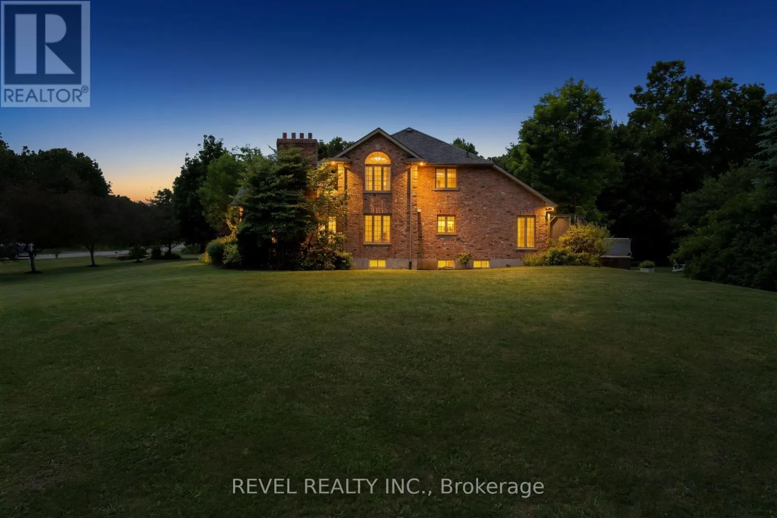 2255 MOHAWK TRAIL