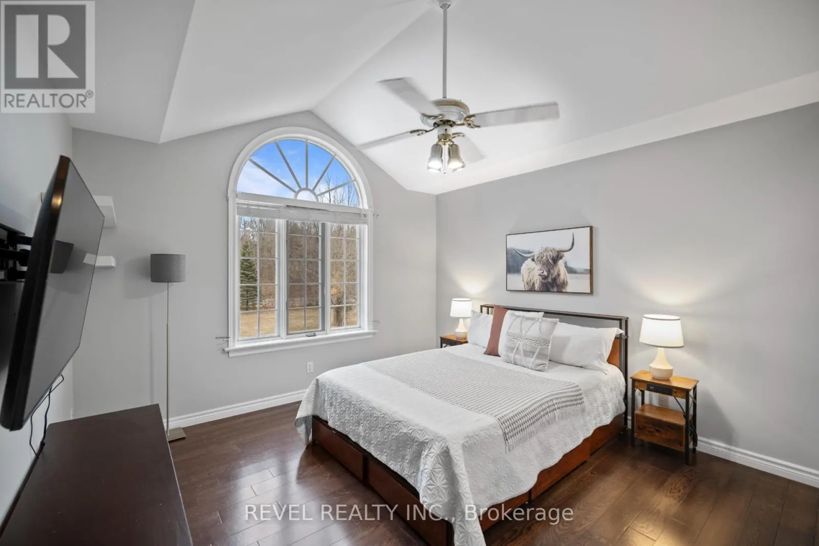 2255 MOHAWK TRAIL