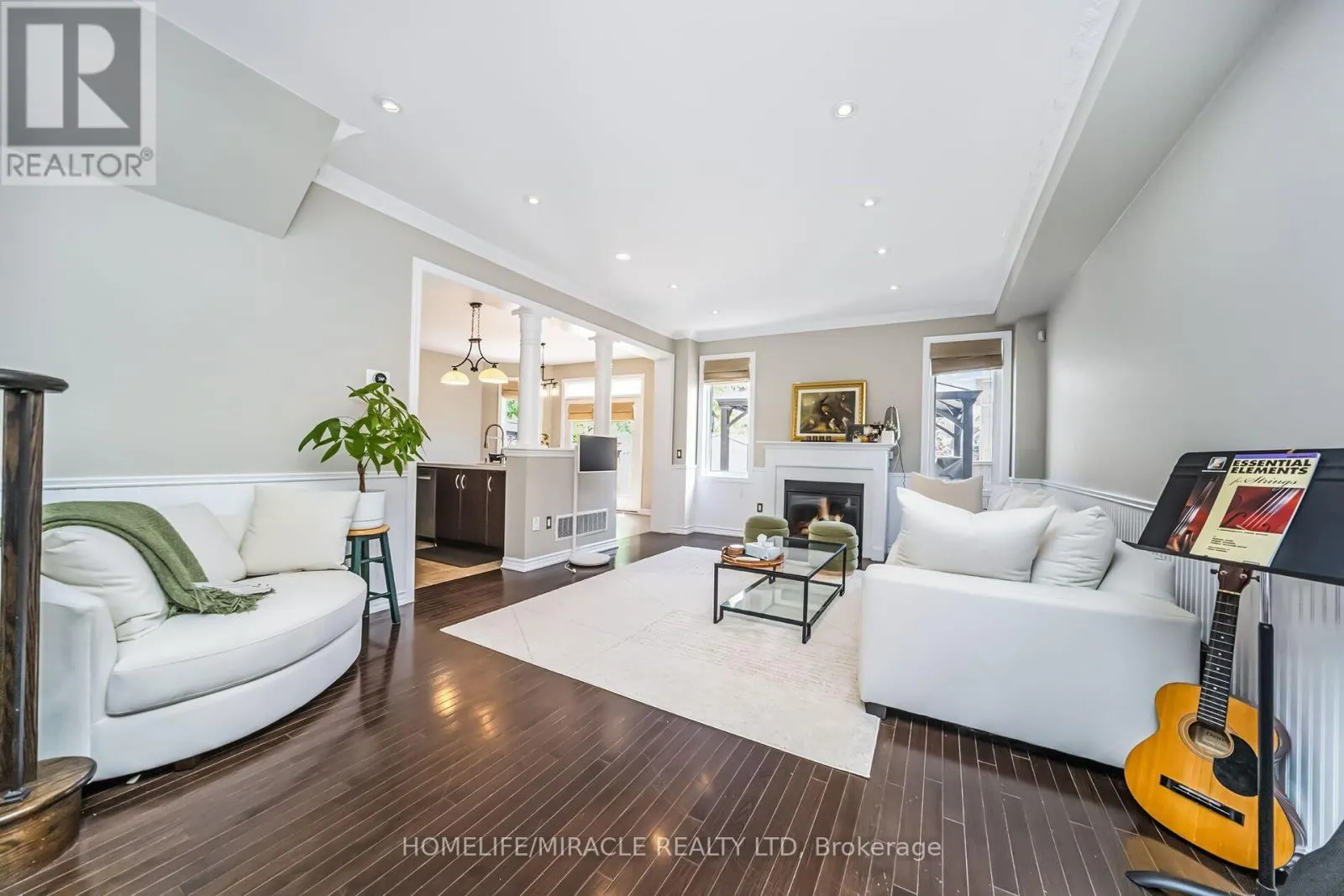 3 LOSINO STREET