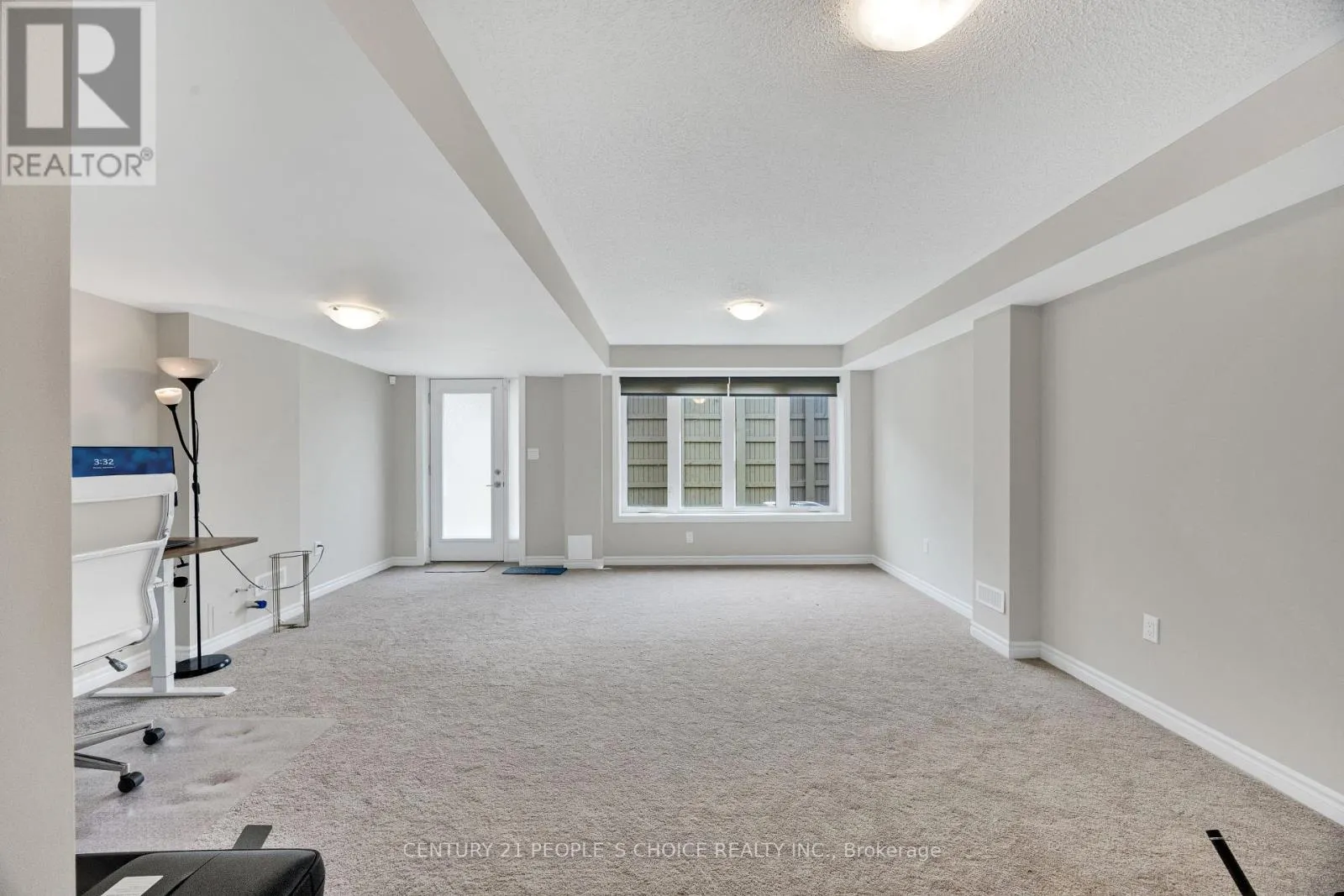 543 CELANDINE TERRACE