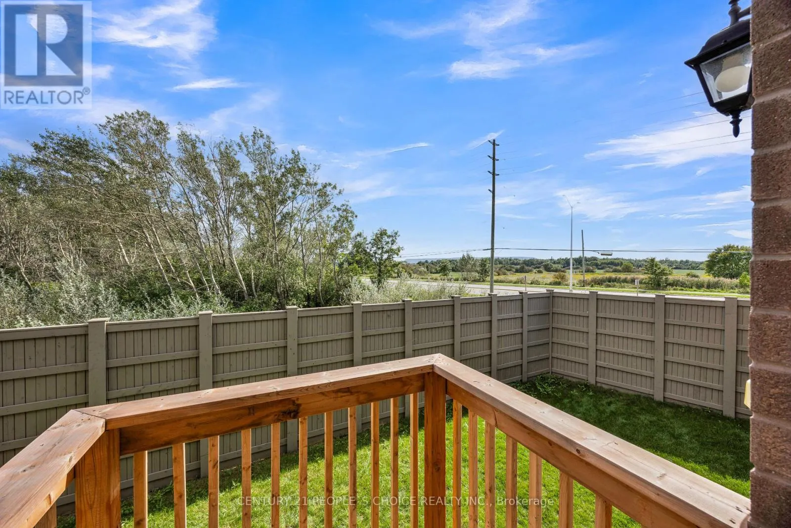 543 CELANDINE TERRACE