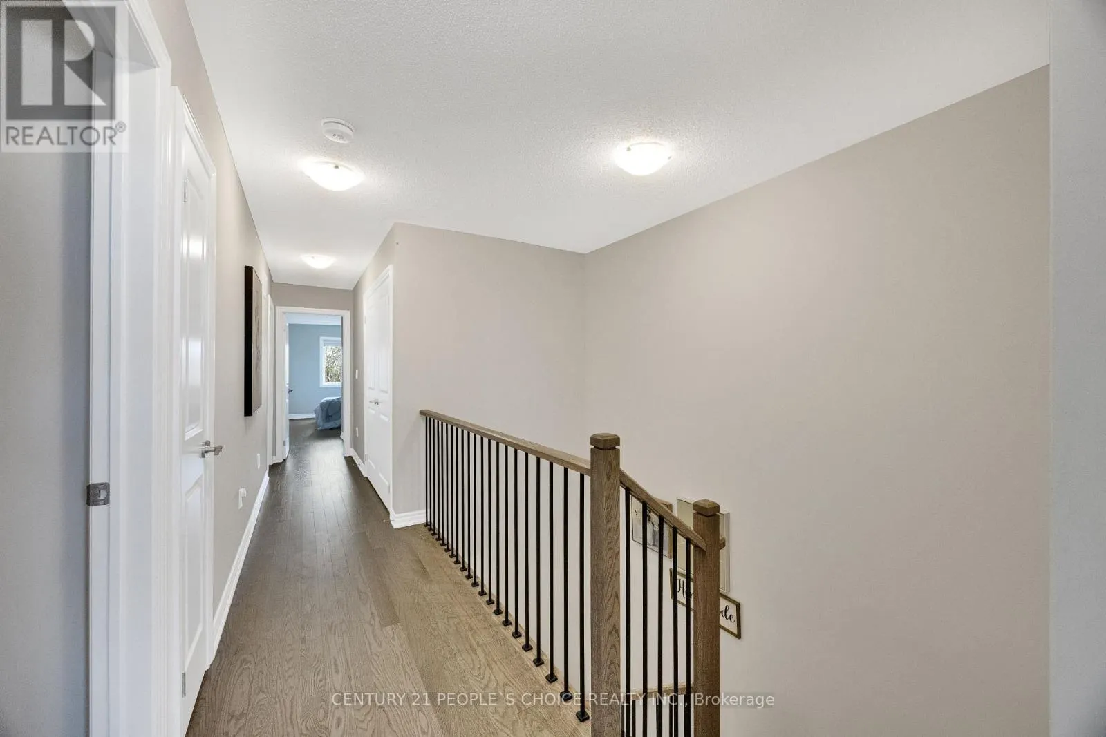 543 CELANDINE TERRACE