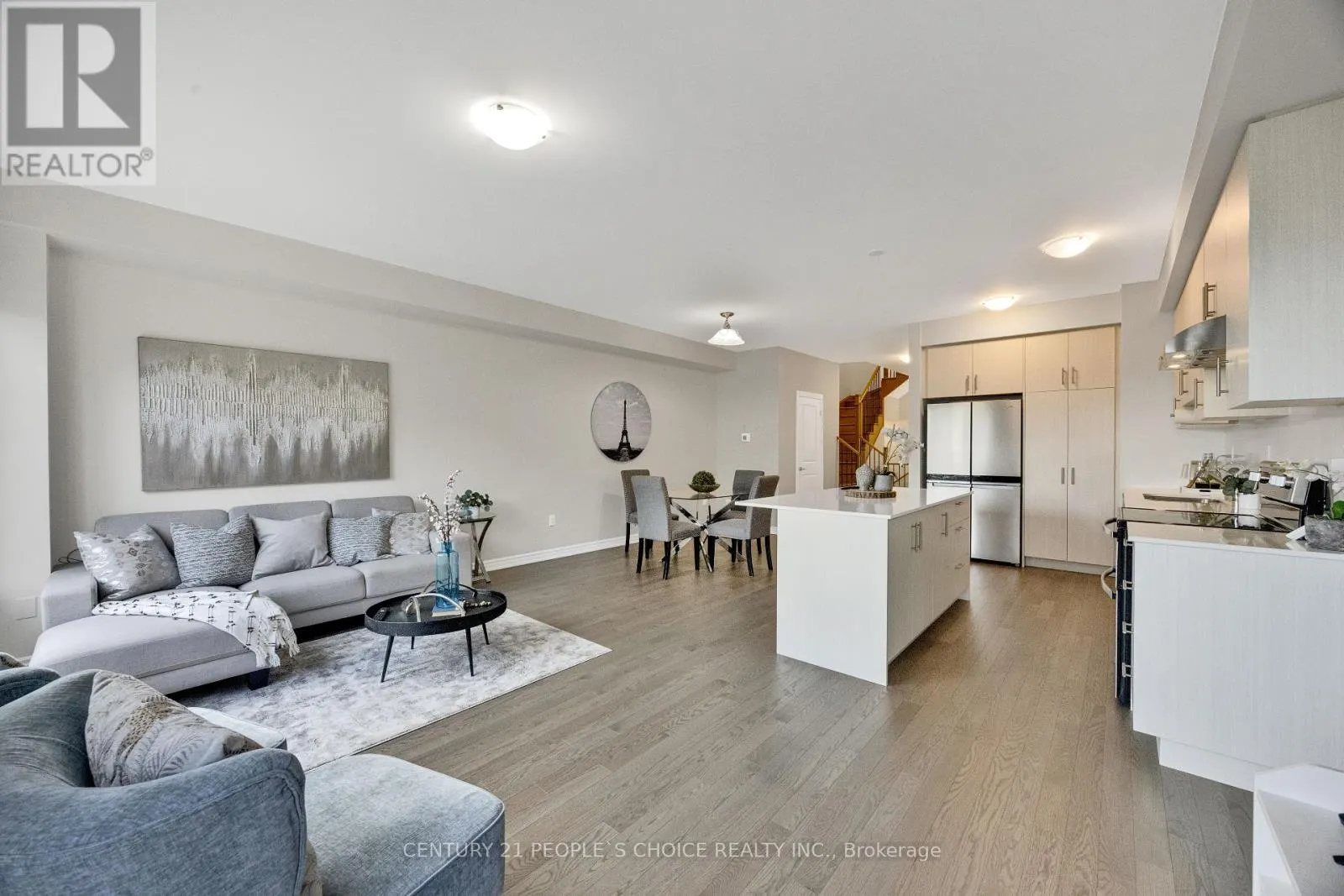 543 CELANDINE TERRACE