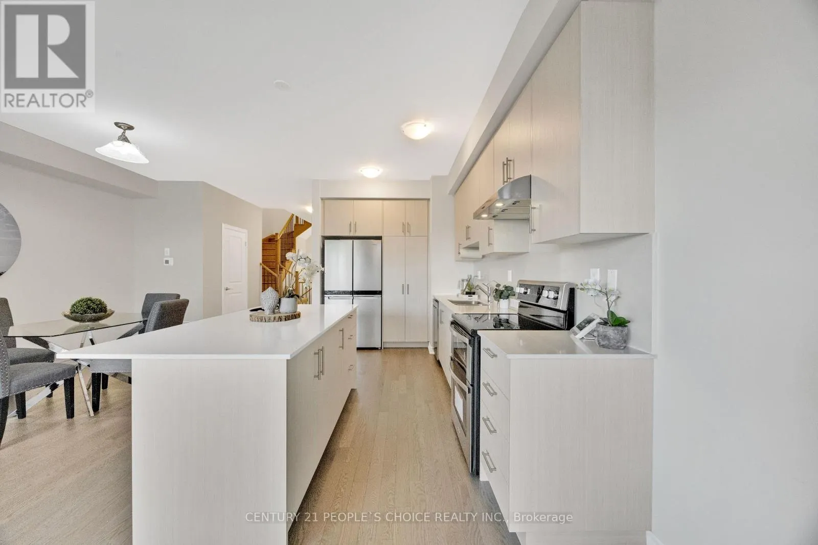 543 CELANDINE TERRACE