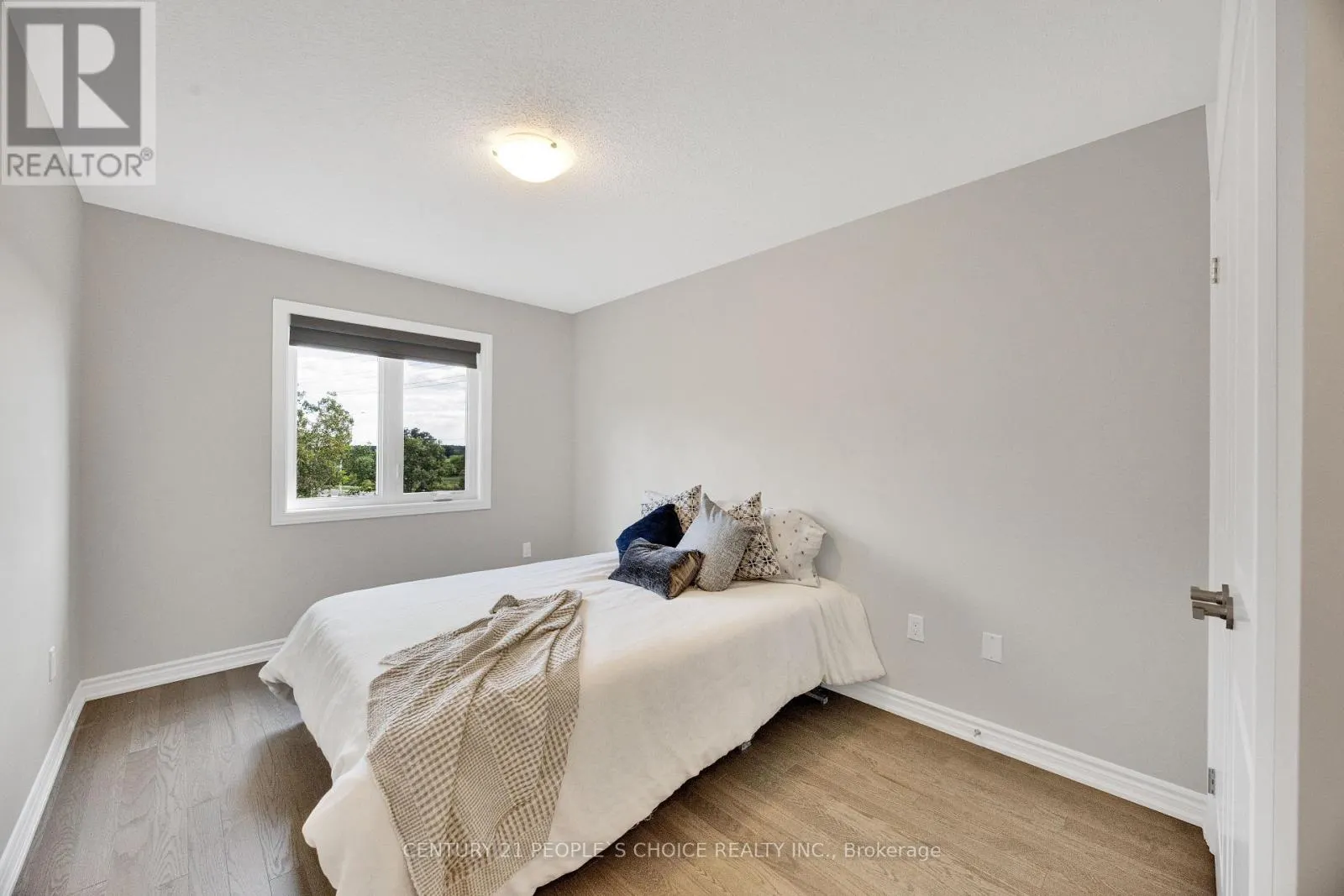 543 CELANDINE TERRACE