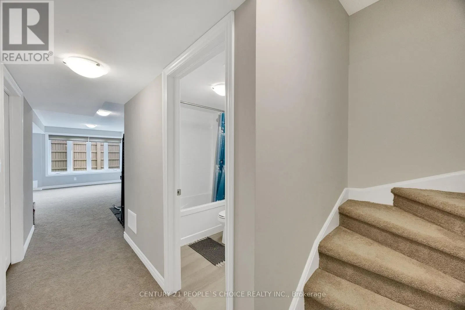 543 CELANDINE TERRACE