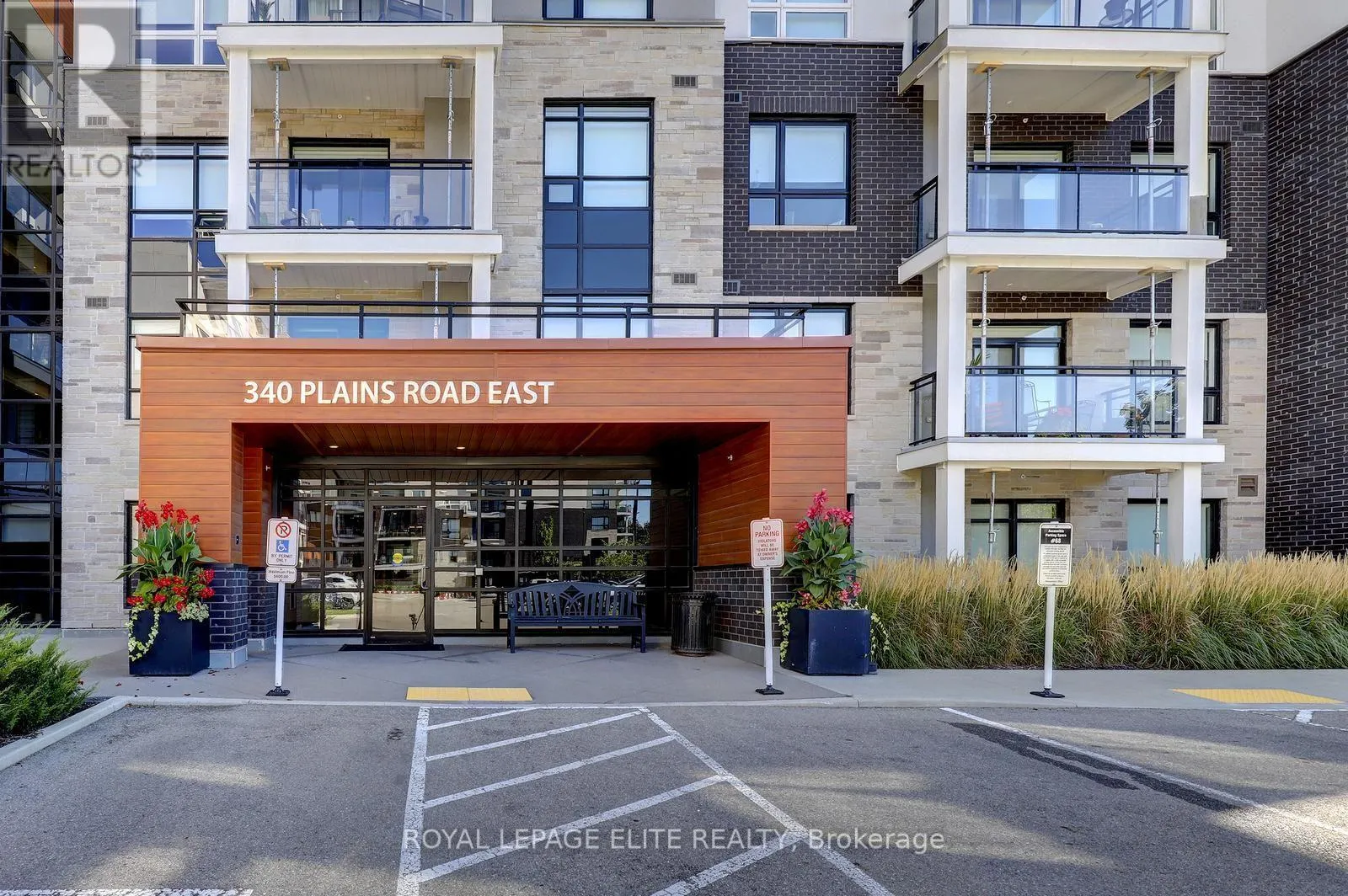 303 - 340 PLAINS ROAD E